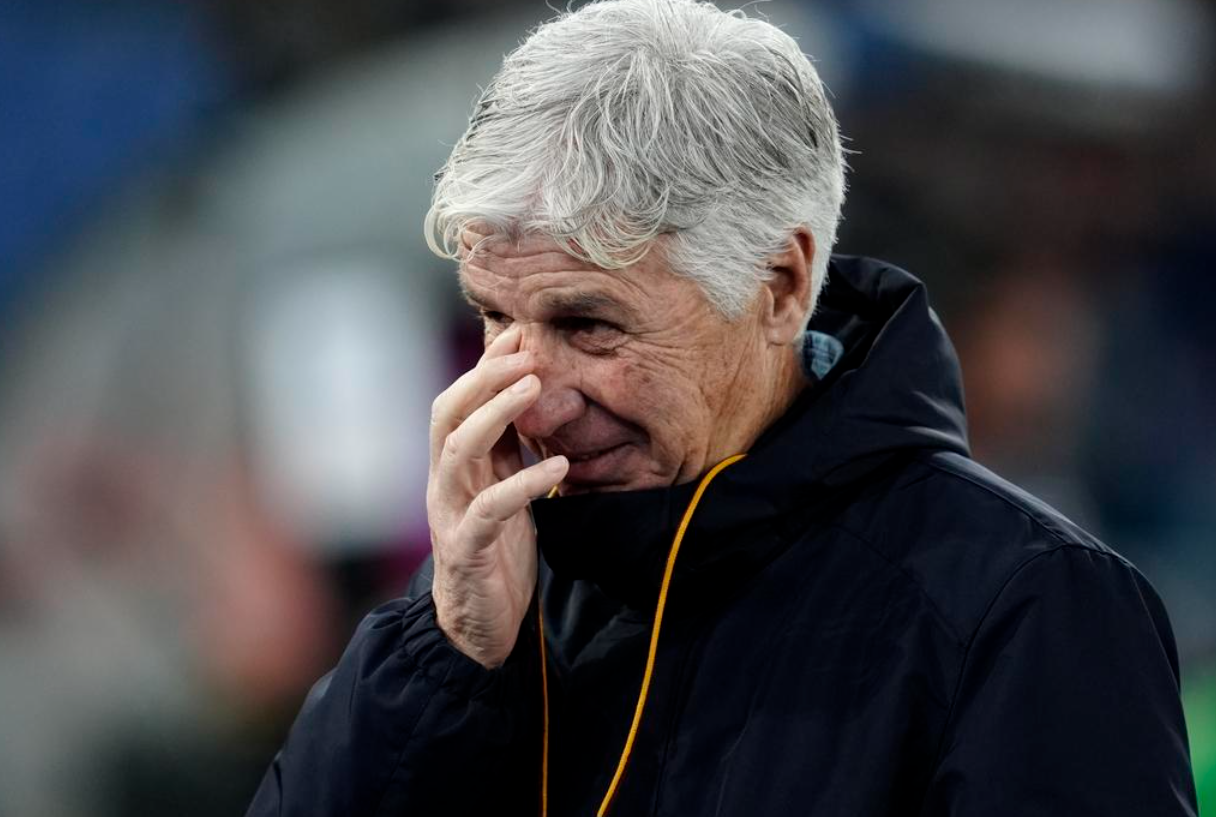 C7GAME官网-第90分钟绝杀！罗马轰然倒下，爆冷出局，加斯佩里尼不敢相信